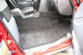 2009款上海英伦TX4试驾