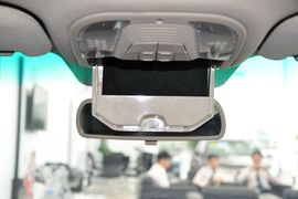 2014款比亚迪速锐1.5L手动豪华型