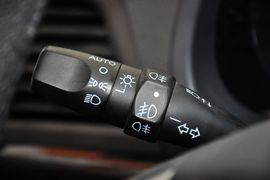 2014款比亚迪速锐1.5L手动豪华型