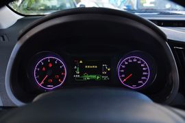 2014款比亚迪速锐1.5L手动豪华型