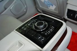 2013款红旗H7