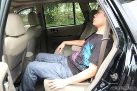 2009款华泰圣达菲试驾