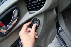 2009款华泰圣达菲试驾