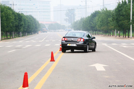 2009款DSG迈腾2.0TSI试驾