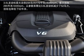 2014款Jeep大切诺基3.0L