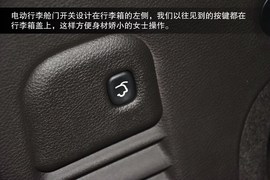 2014款Jeep大切诺基3.0L