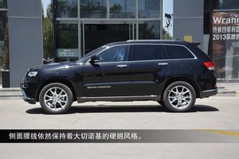 2014款Jeep大切诺基3.0L