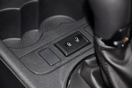 2014款斯柯达晶锐1.6L手自一体Sport版