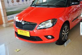 2014款斯柯达晶锐1.6L手自一体Sport版