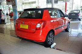 2014款斯柯达晶锐1.6L手自一体Sport版