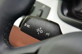 2014款宝马528i旅行版