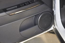 2014款Jeep自由客2.4L豪华导航版