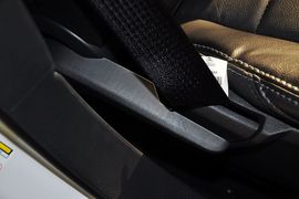 2014款Jeep自由客2.4L豪华导航版