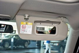 2014款Jeep自由客2.4L豪华导航版