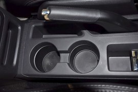 2014款Jeep自由客2.4L豪华导航版