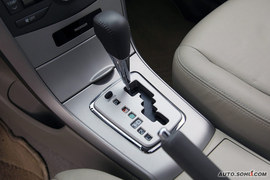 2009款丰田卡罗拉1.8