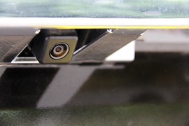 静态实拍郑州日产NV200