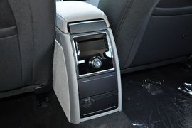 2014款斯柯达速派1.4TSI手动绅仕版