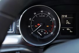 2014款斯柯达速派1.4TSI手动绅仕版