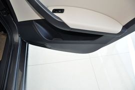 2013款斯柯达昕锐1.4L手动智选型