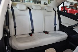 2013款斯柯达昕锐1.4L手动智选型