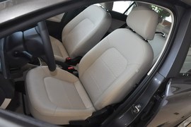 2013款斯柯达昕锐1.4L手动智选型