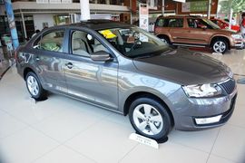 2013款斯柯达昕锐1.4L手动智选型