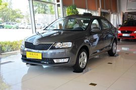 2013款斯柯达昕锐1.4L手动智选型