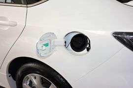 2012款马自达睿翼轿跑车2.0L精英版