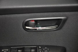 2012款马自达睿翼轿跑车2.0L精英版