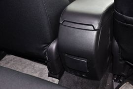 2012款马自达睿翼轿跑车2.0L精英版