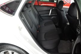 2012款马自达睿翼轿跑车2.0L精英版