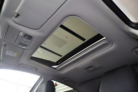 2012款马自达睿翼轿跑车2.0L精英版