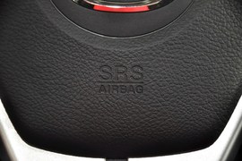 2012款马自达睿翼轿跑车2.0L精英版