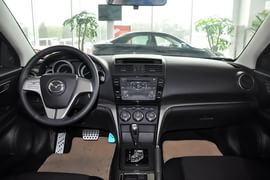 2012款马自达睿翼轿跑车2.0L精英版