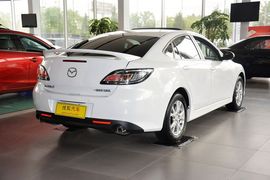 2012款马自达睿翼轿跑车2.0L精英版