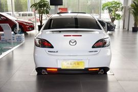 2012款马自达睿翼轿跑车2.0L精英版