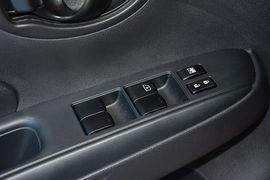 2014款日产阳光1.5XE