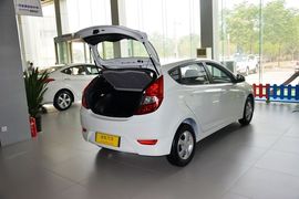2014款现代瑞奕1.4L手动GLX到店实拍