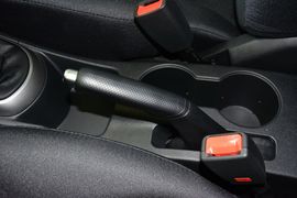 2014款现代瑞奕1.4L手动GLX
