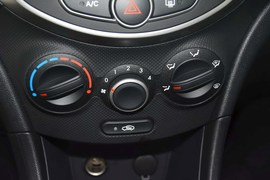 2014款现代瑞奕1.4L手动GLX