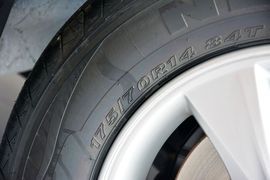2014款现代瑞奕1.4L手动GLX