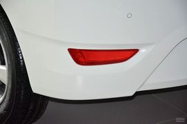 2014款现代瑞奕1.4L手动GLX