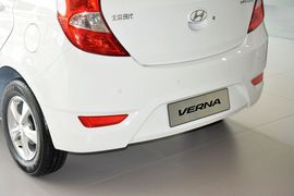 2014款现代瑞奕1.4L手动GLX