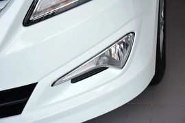 2014款现代瑞奕1.4L手动GLX