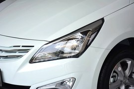 2014款现代瑞奕1.4L手动GLX