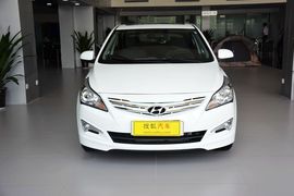 2014款现代瑞奕1.4L手动GLX