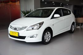 2014款现代瑞奕1.4L手动GLX
