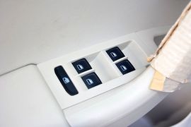 2015款斯柯达明锐1.6L手动逸俊版