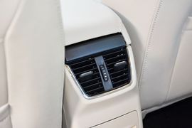 2015款斯柯达明锐1.6L手动逸俊版